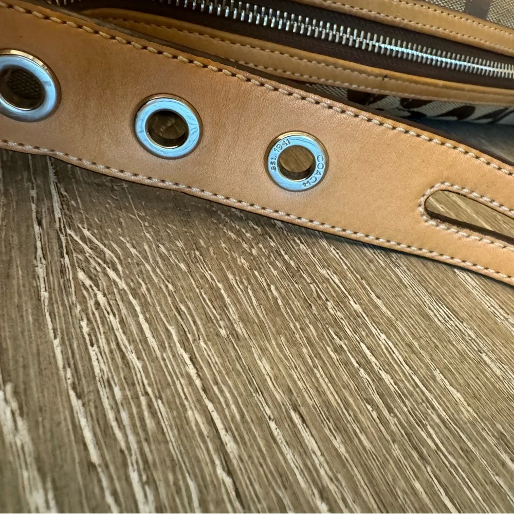 Coach Brown and Tan Shoulder Bag - Picture 5 of 13